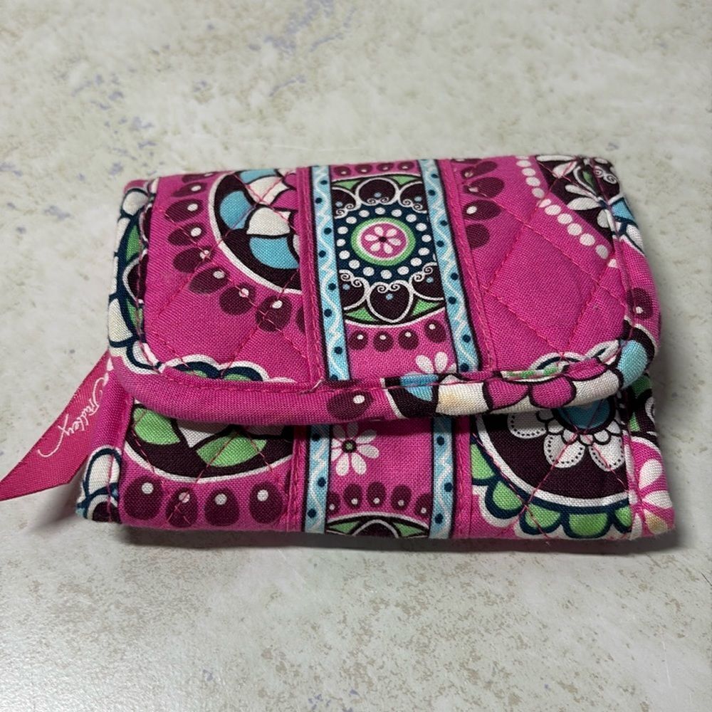 Vera Bradley Cupcakes Pink Trifold Wallet